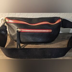 Hammit Charles Crossbody